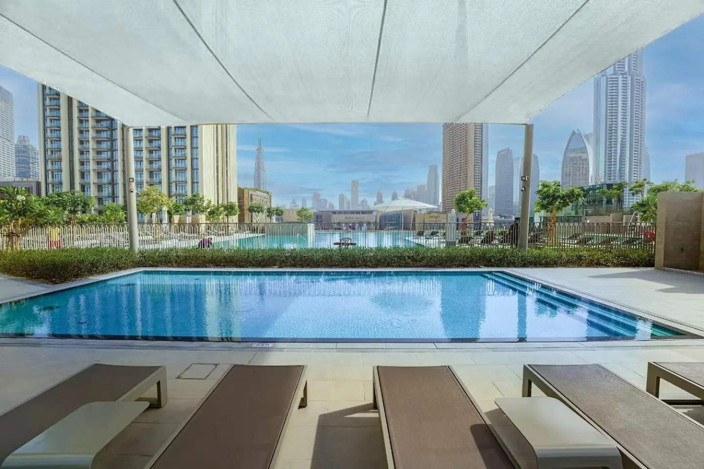 Burj Khalifa Lifestyle Boost! Fabulous 4Bed Open View Corner Suite Plus Dubai Mall Access 0*,  Emirati Arabi Uniti