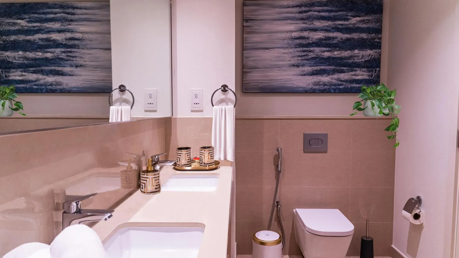 Burj Khalifa Lifestyle Boost! Fabulous 4Bed Open View Corner Suite Plus Dubai Mall Access Apartamento