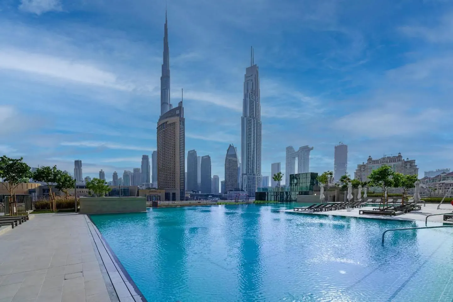 Burj Khalifa Lifestyle Boost! Fabulous 4Bed Open View Corner Suite Plus Dubai Mall Access Apartamento